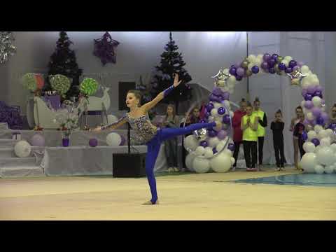 Сидорак Каріна 2006 обруч