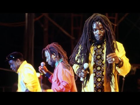 Mighty Diamonds "Heads Of Government",  Toyan "Walk And Look Man", "Heads Of Government Version"