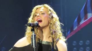 The Band Perry &quot;Star Spangled Banner/Pioneer&quot; Live @ Ceasars Circus Maximus Theatre