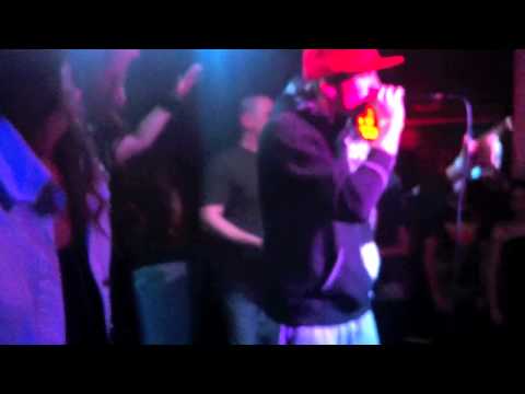 MaEs feat.NJ - Viva la Familia LIVE im Kontrovers Gelsenkirchen