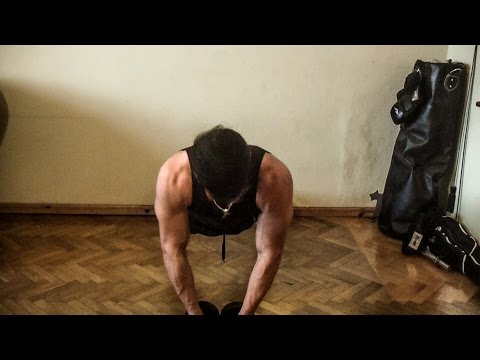 Proste ćwiczenia fizyczne trenować mięśnie Mistrz kulturystyki, który jest na Ukrainie