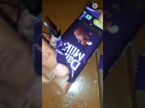 20 rupees wali dairy milk chocolate #shorts #rasoiuniverse