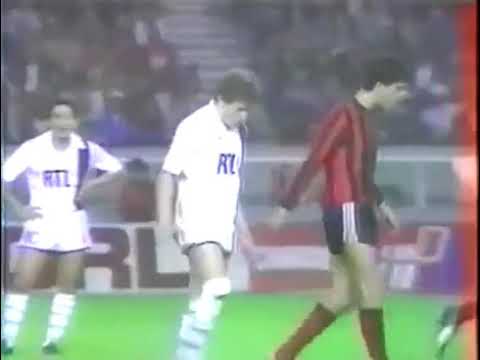 Paris Saint Germain vs  Lokomotiv Sofia 1982 - 1983