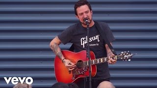 Frank Turner - The Next Storm (Live At Salzer’s Records)