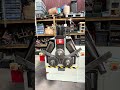 Riproduci video