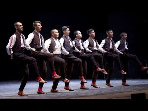 Pijanec - ANSAMBL " Nikola Jonkov Vapcarov " ( Budimpesta 2018)