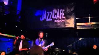 Dwele - I&#39;m Cheatin&#39; @ Jazz Cafe London 29 April 2012