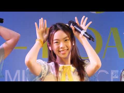 BNK48 Pun - First Rabbit @ BNK48 Sayonara Crawl Roadshow, Central Pattaya [Fancam 4K 60p] 220528