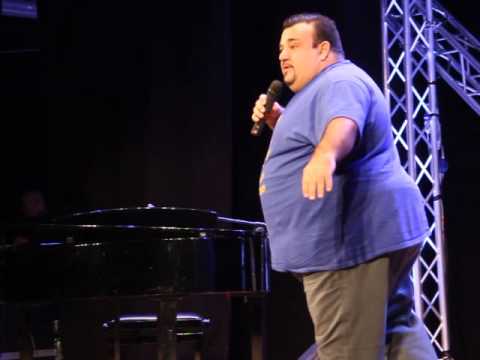 Nello Iorio da Made in Sud al teatro Massimo: Camminiamo insieme per il Sannio