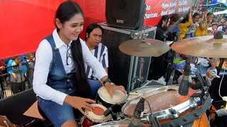 Download lagu New'Kendedes - Wakuncar mp3