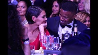 JAMIE FOXX AND KATIE HOLMES 'GO BOLD' ON THE BEACH