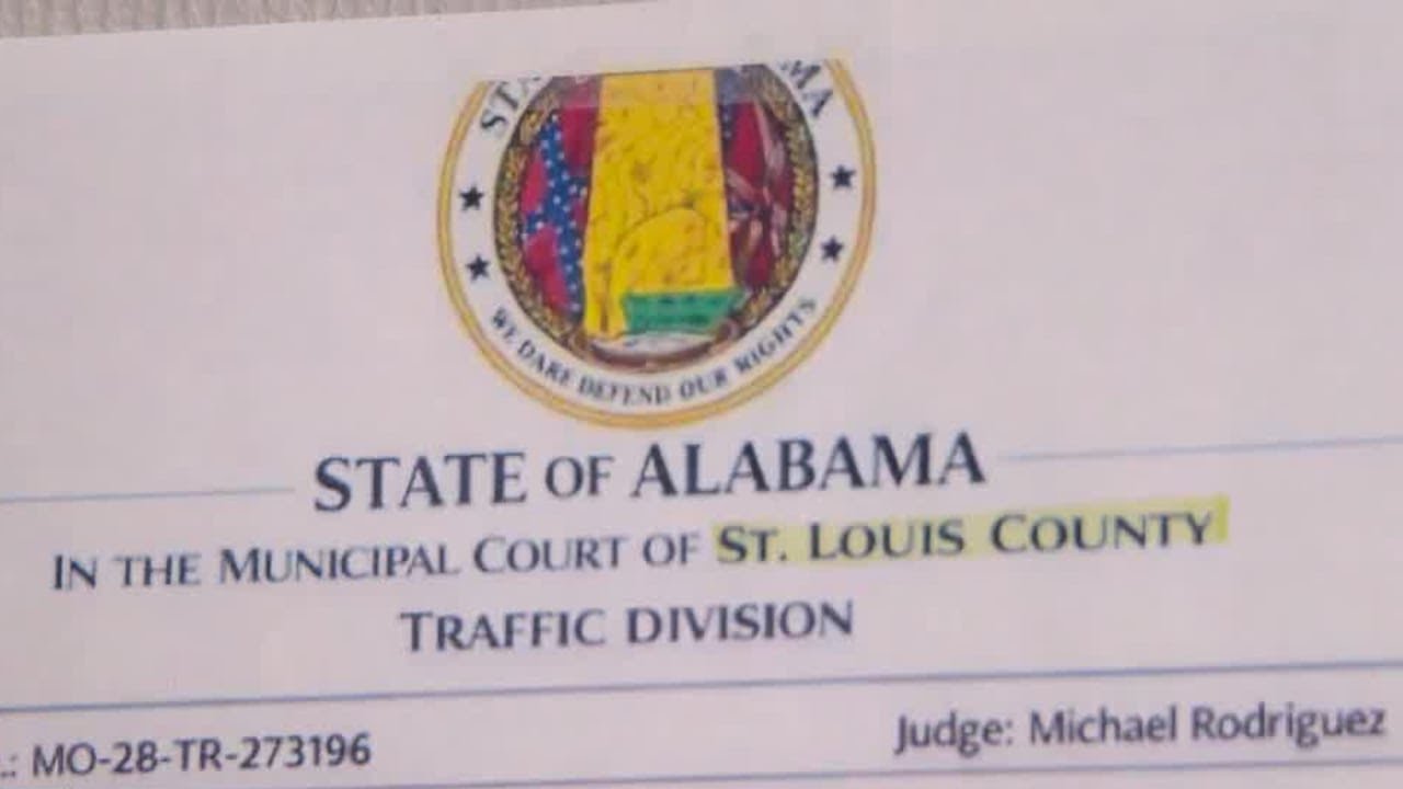 Scam texts threaten 'court enforcement'