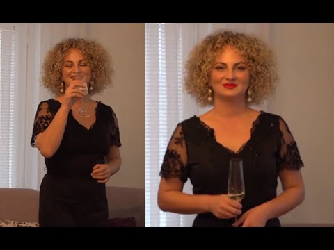 n'ZOOM Festive 2021 - Gëzuar 2021 me kaçurrelen e bukur Donikë