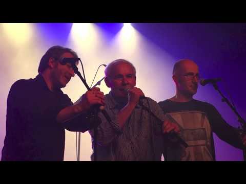 PÉTILLON / RIOU / LE GOFF - Fest noz à GOURIN