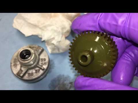 How To: TH400 Speedometer driven gear and seal replacement