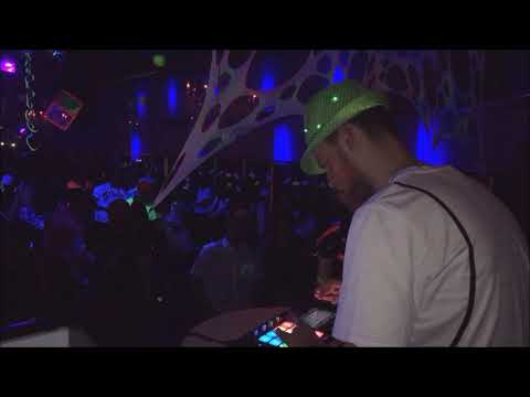 DJ Lab-E Drumpad Live-Act @ We are fuck!ng Oldschool meets Blacklight Maniacs