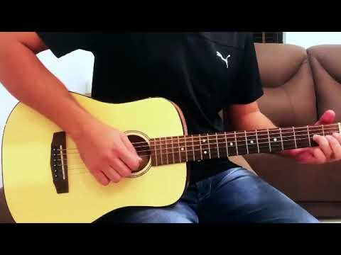 💓💓 "Guitar is the best form of self-expression I know Everyone figure my way through 𝐋𝐢𝐟 🎸