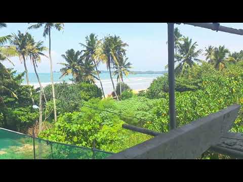 Video 114 Weligama: 1 double bedroom with sunrise, ocean & sunset views
