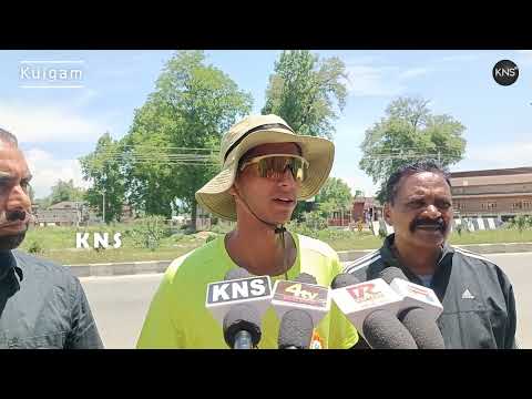A youth undertaking a remarkable “Run India” campaign from Kanyakumari to Srinagar reached Qazigund after completing 109 days of continuous running.