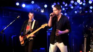 Atomic Tom - Take Me Out - Live On Fearless Music HD