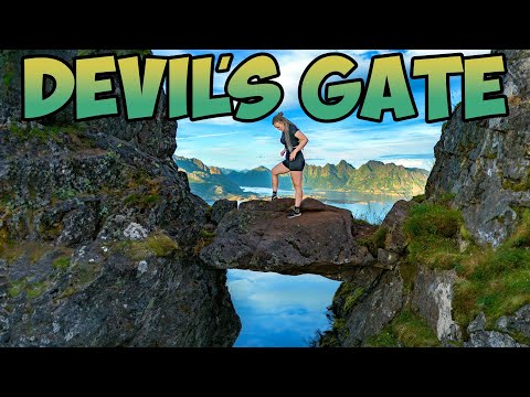 Ultimate 10/10 Adventure: Fløya and Djevelporten Hike, Lofoten Islands in Norway