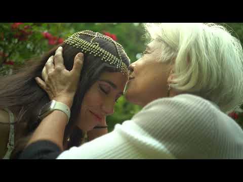 MOM DOCUMENTARY
