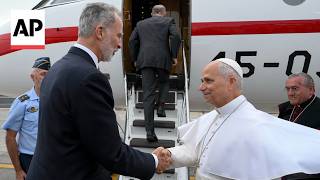 Spain's King Offers Pope Use of Royal Plane After Flight Grounded