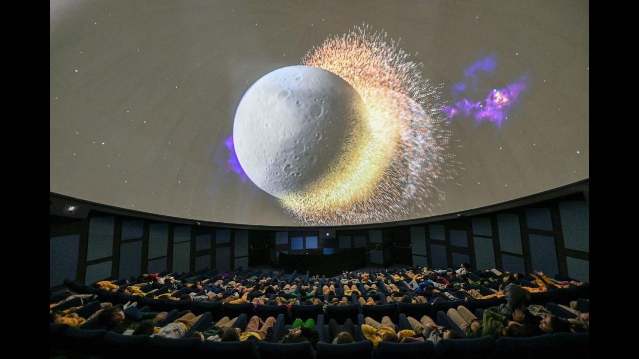 MERCAN BİLİM MERKEZİ’NDE YER ALAN PLANETARYUM İLE ÇOCUKLAR EVRENİ KEŞFEDİYOR