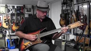Video thumbnail for 1960s Univox 12 String Guitar Demo by drowninginguitars
