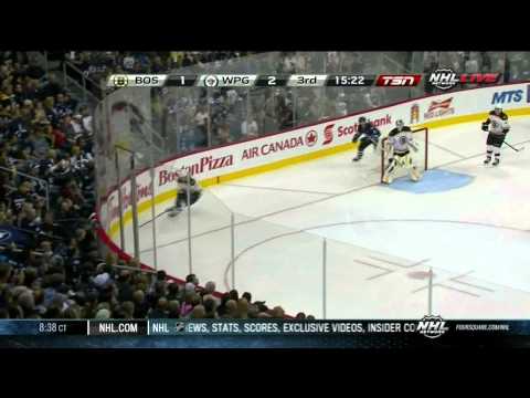 Mark Scheifele goalie blows it goal 2-1  Boston Bruins vs Winnipeg Jets 9/26/13 NHL Hockey