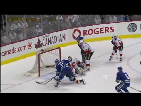 Canucks Vs Flames - Alex Burrows 1-0 Goal - 02.12.11 - HD