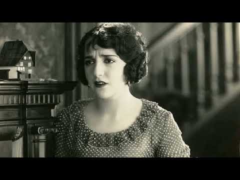 Secret Facts About Bebe Daniels