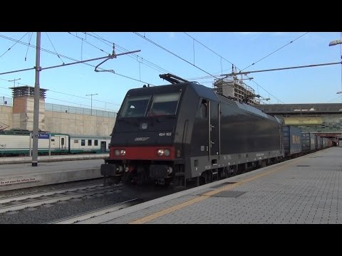 E484.103 sul TCS 57012 Frosinone - Melzo Scalo, in transito a Roma Tiburtina