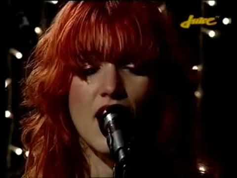 Fur Patrol - Silences And Distances - Live (Live Music Video)