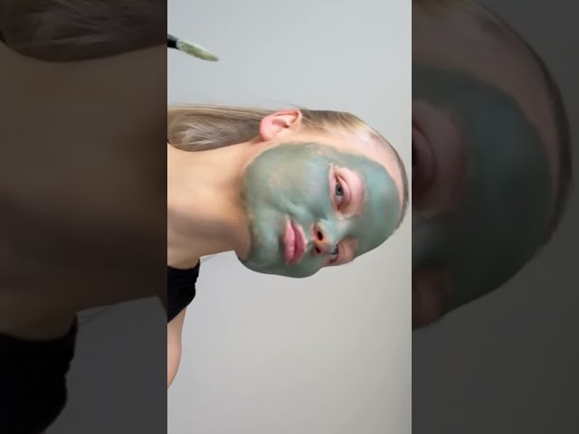 Vídeo relacionado con ANAiRUi Mascarillas Faciales de Cúrcuma + Mascarilla Arcilla Té Verde + Mascarilla de barro del Mar Muerto - Para limpieza facial profunda, hidratante e purificante, desintoxicante, 210g