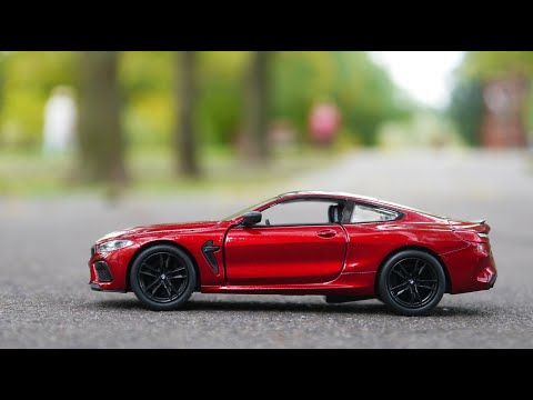 Металлическая машинка Kinsmart 1:38 «BMW M8 Competition Coupe» KT5425D, инерционная / Желтый