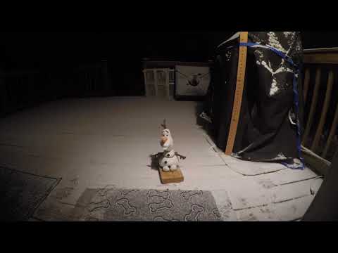 Blizzard time lapse: 19 inches of snow in 30 seconds