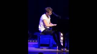 &quot;I en Stjerneregn af Sne&quot; (only the start) - Mads Langer SOLO Odense - Dec. 30th 2014