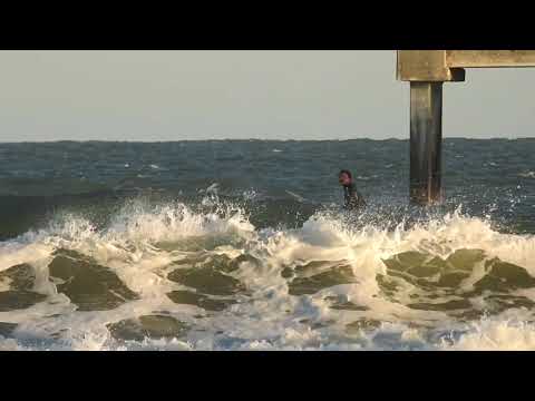 Fun fast surfing at Horace Caldwell Pier