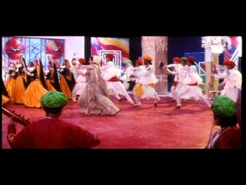 Poster padosan ke ghar