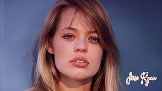 Jeri Ryan🔥 Stockings, Pantyhose, Tights, Bikini, Nylon, Lingerie, Bodysuit, Mini Skirt