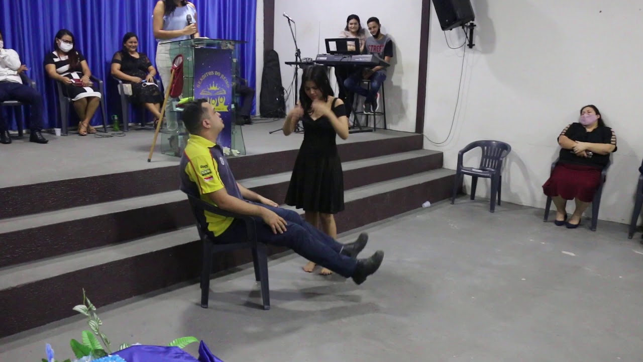 Peça Teatral:  5 tipos de Pais