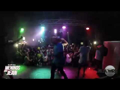 Mc Lone e Mc Tinaldo - Ao Vivo no Badallas