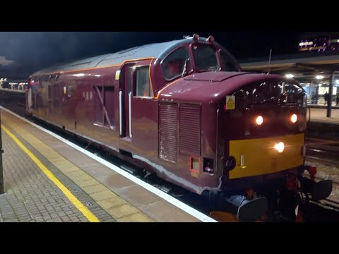 *WCRC Class 37 to Kent with Clag* 37668 drags NR Stoneblower DR80215 to Ashford OTPD (22/11/2021)