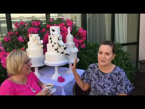 Wedding Wednesday with Mirka Cakes