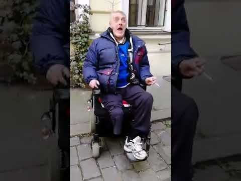 Přispěli jste Jindřichovi na opravu elektrického vozíku