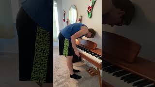 Video thumbnail for Donner DDP-80 Digital Piano Christmas Gift Review #donnermusic #christmas by gray_toven