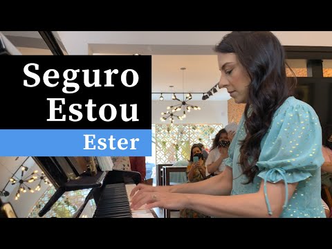 Seguro Estou | Hino 232 CCB | Ester Alcântara (Piano e Canto)