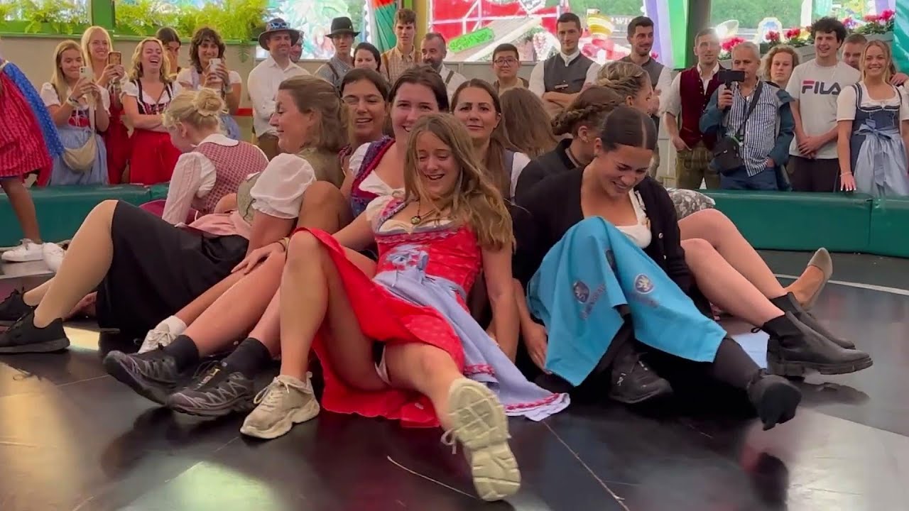 BEAUTIES on the Devil's wheel Teufelsrad OKTOBERFEST 2025 Part 36