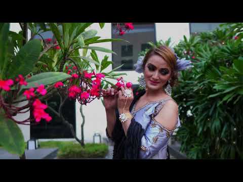 World's First Virtual Fashion Show on YouTube